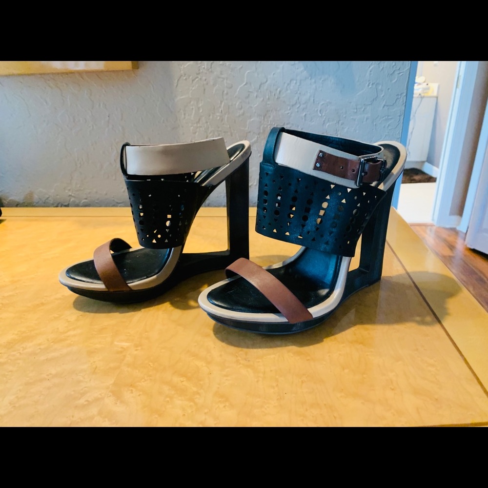 bcbgmaxazria shoes size 9 leather